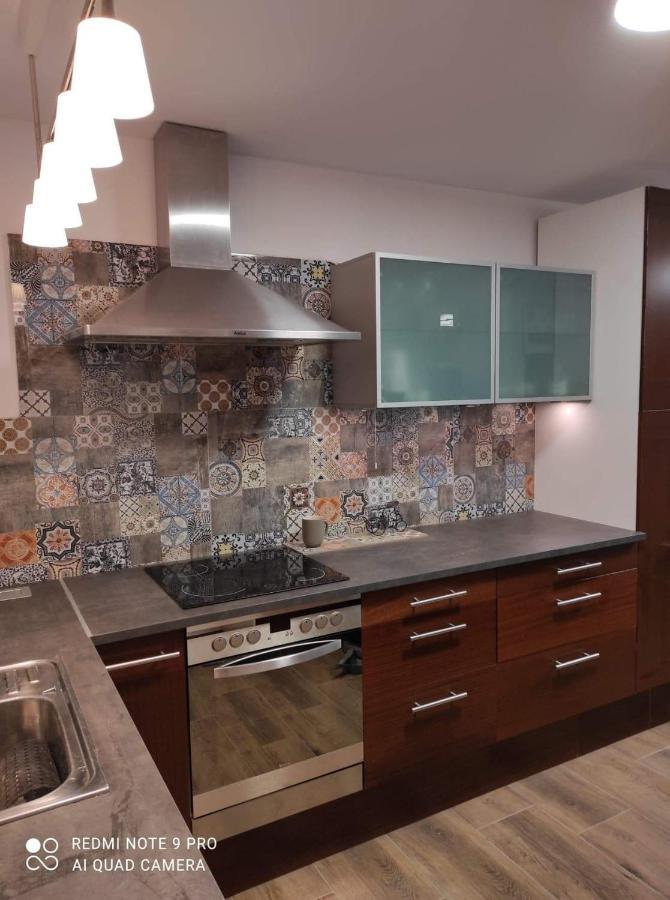 Urocze Studia W Lomiankach, 1- Z Sauna I Tarasem, 2- Z Kominkiem, 3- Ekonomiczne, 7Km Metro Mlociny Warszawa Łomianki Dış mekan fotoğraf