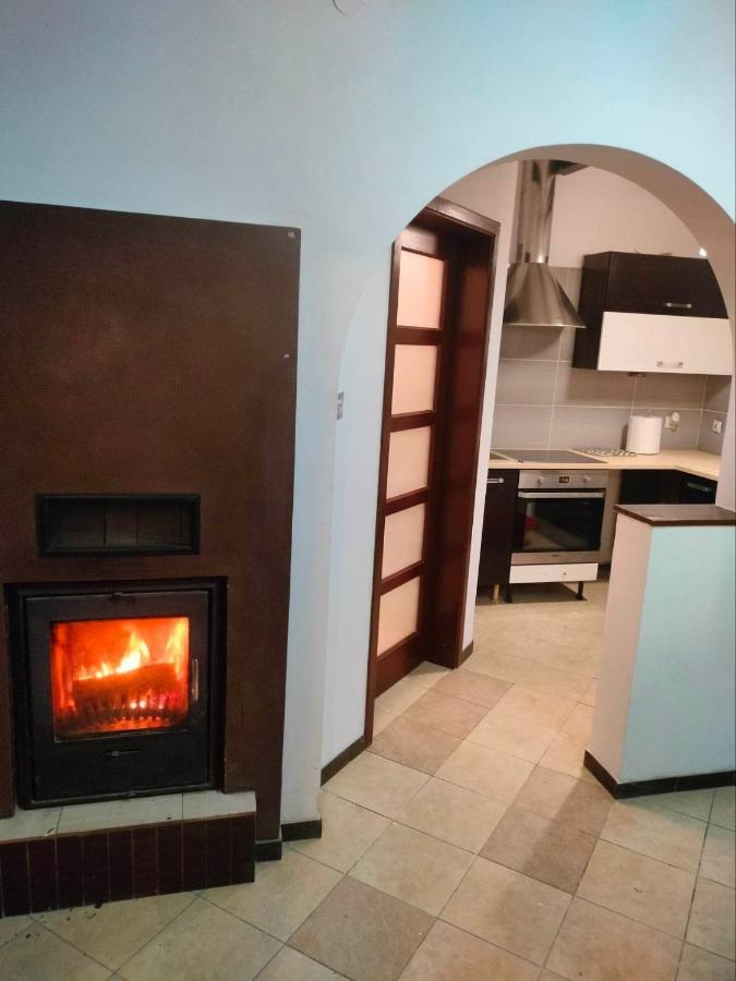 Urocze Studia W Lomiankach, 1- Z Sauna I Tarasem, 2- Z Kominkiem, 3- Ekonomiczne, 7Km Metro Mlociny Warszawa Łomianki Dış mekan fotoğraf