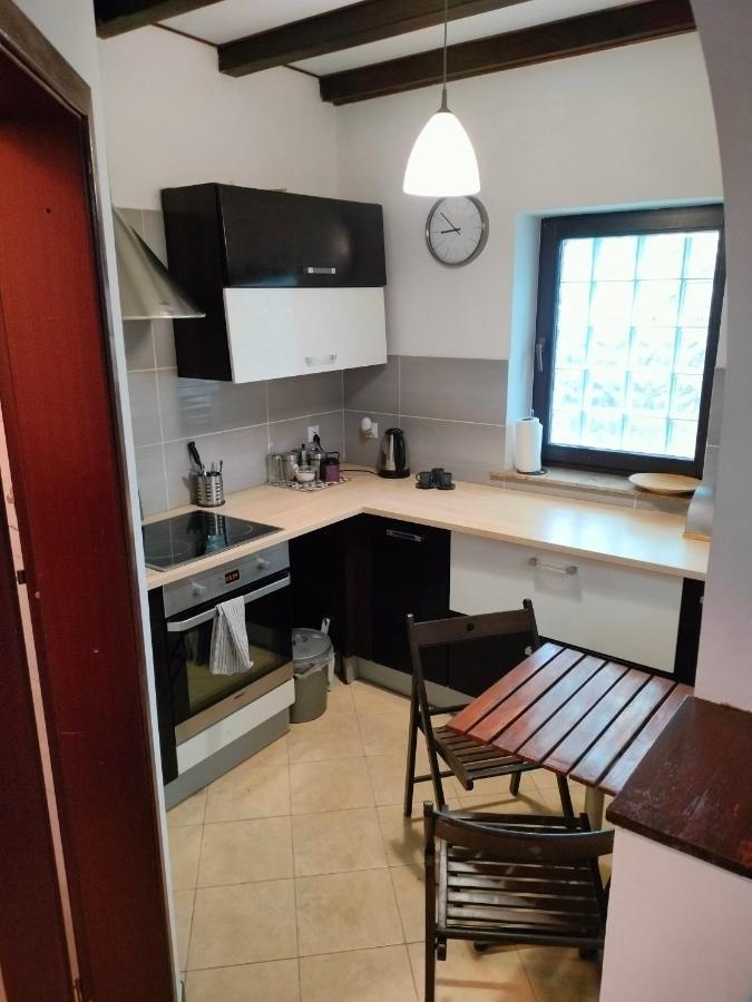 Urocze Studia W Lomiankach, 1- Z Sauna I Tarasem, 2- Z Kominkiem, 3- Ekonomiczne, 7Km Metro Mlociny Warszawa Łomianki Dış mekan fotoğraf