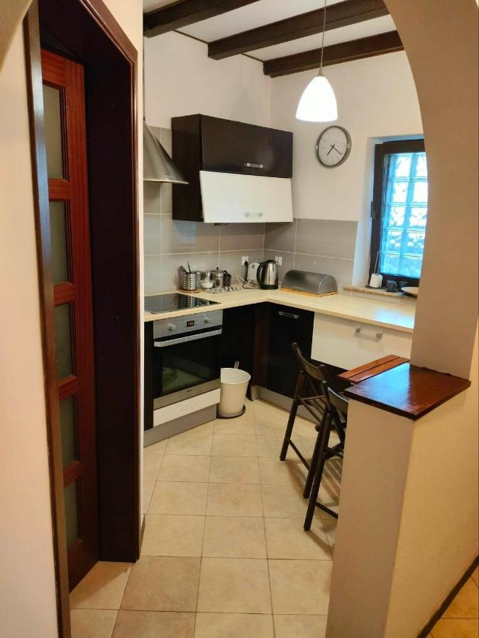 Urocze Studia W Lomiankach, 1- Z Sauna I Tarasem, 2- Z Kominkiem, 3- Ekonomiczne, 7Km Metro Mlociny Warszawa Łomianki Dış mekan fotoğraf